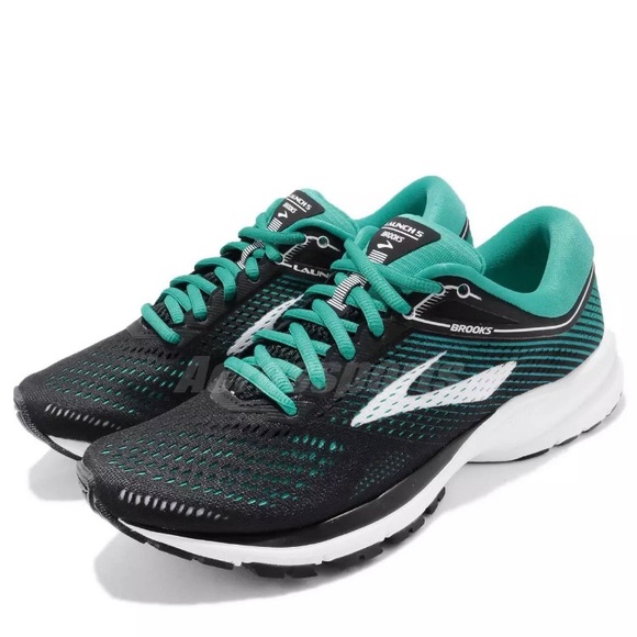 brooks launch 5 size 9